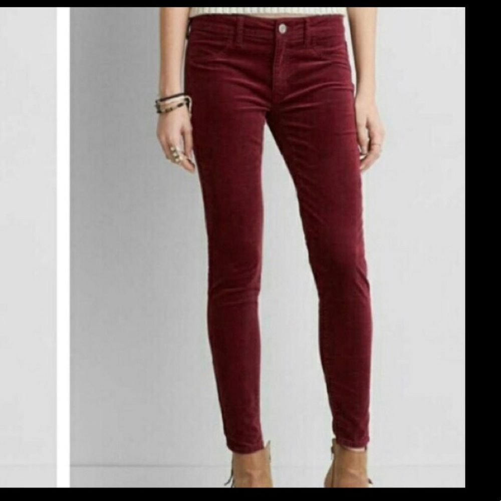 Burgundy corduroy skinny pants.